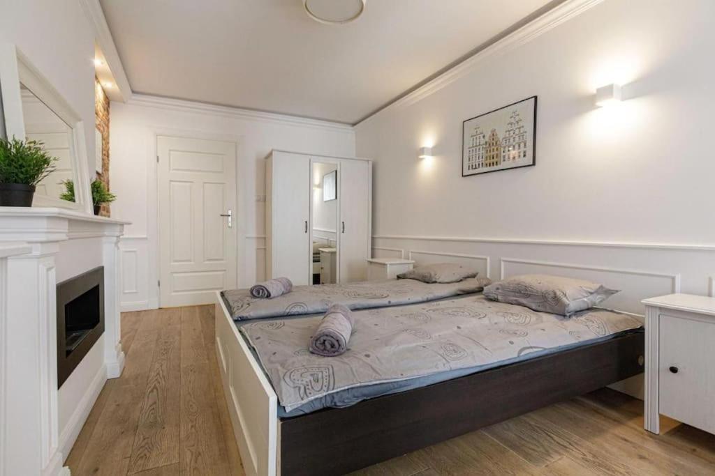 Central Wroclaw Apartment - City Center - Bright And Cozy - U11 Luaran gambar